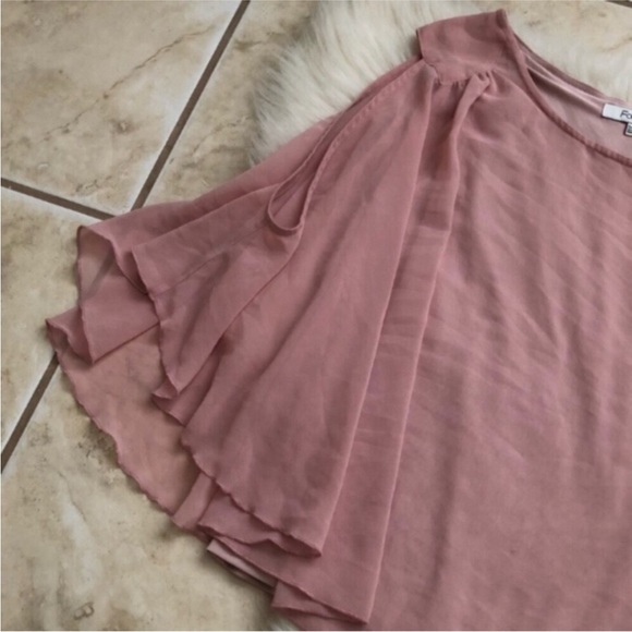 Forever 21 Bundle of 3 Sheer and Knit Tops - Picture 8 of 16